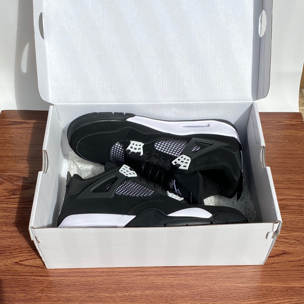 Brand New Retro 4 “White Thunder ” Black and White Men's Sneakers - Picture 5 of 5